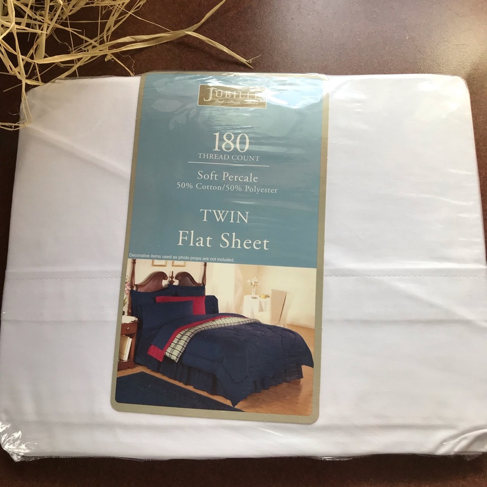🍀 Jubilee Twin Flat Sheet (White)